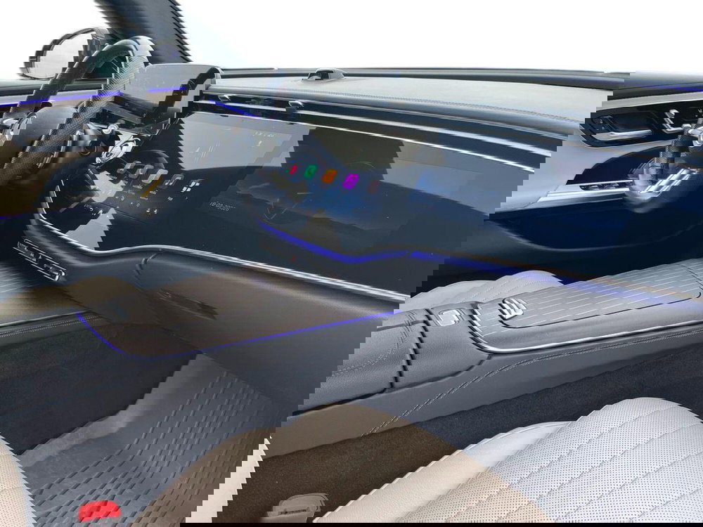 Mercedes-Benz Classe E usata a Matera (15)