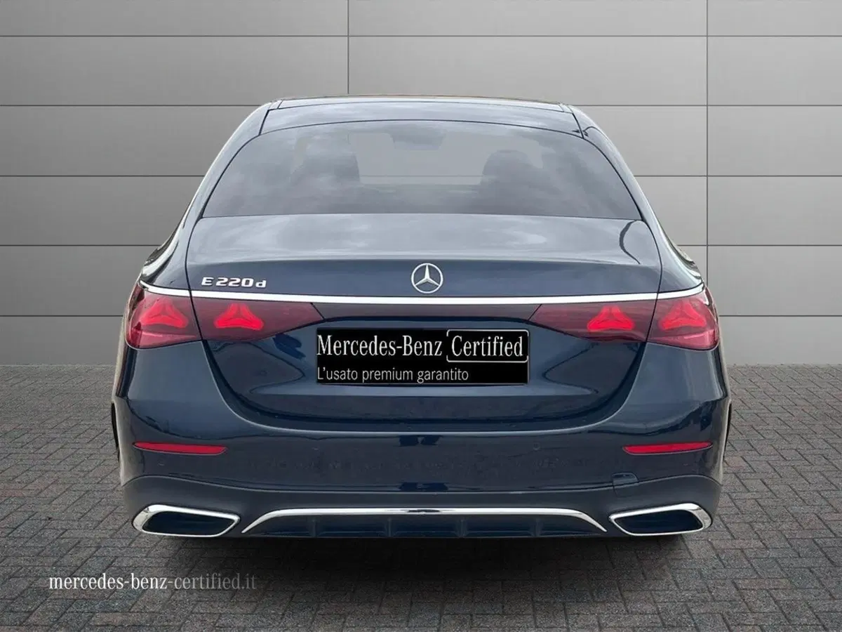 Mercedes-Benz Classe E usata a Matera (4)