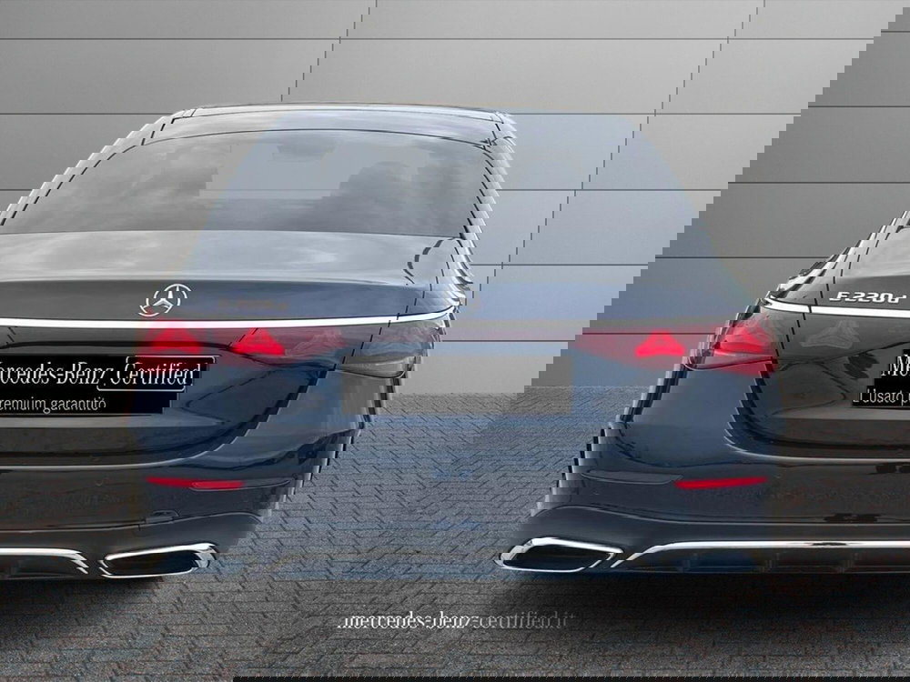 Mercedes-Benz Classe E usata a Matera (4)