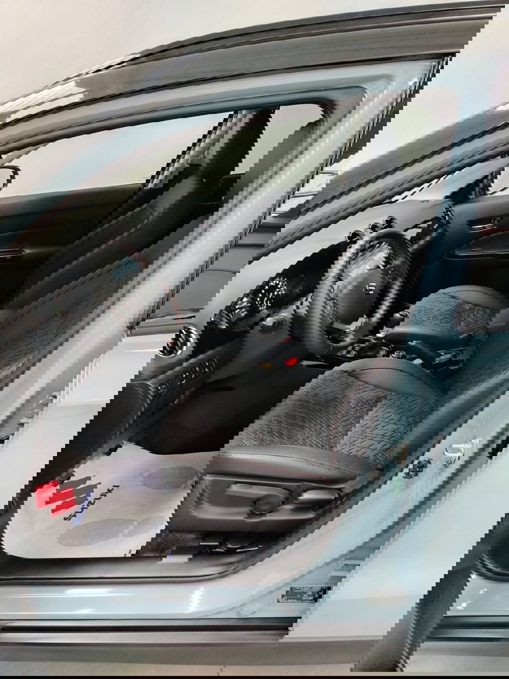 Suzuki Vitara nuova a Rovigo (6)