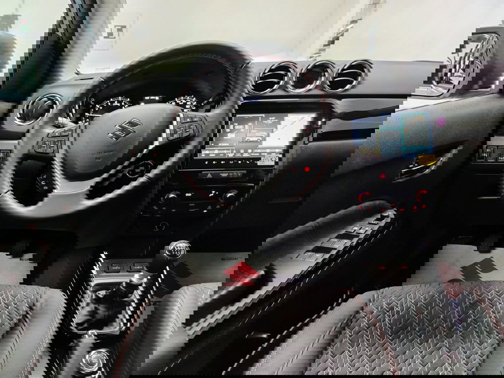 Suzuki Vitara nuova a Rovigo (9)