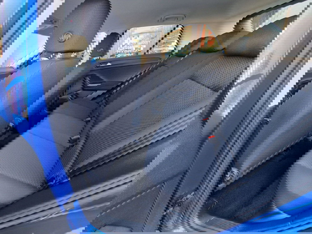 Volkswagen T-Roc usata a Milano (7)