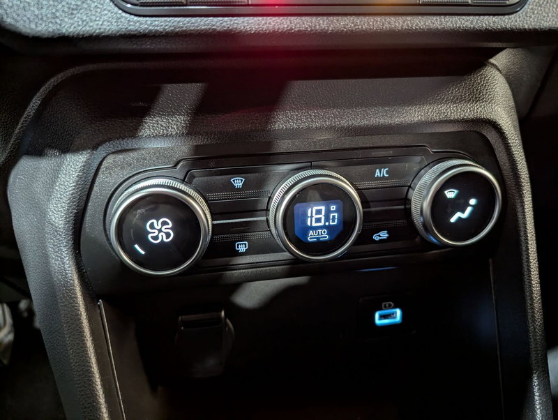 Dacia Jogger usata a Trento (15)