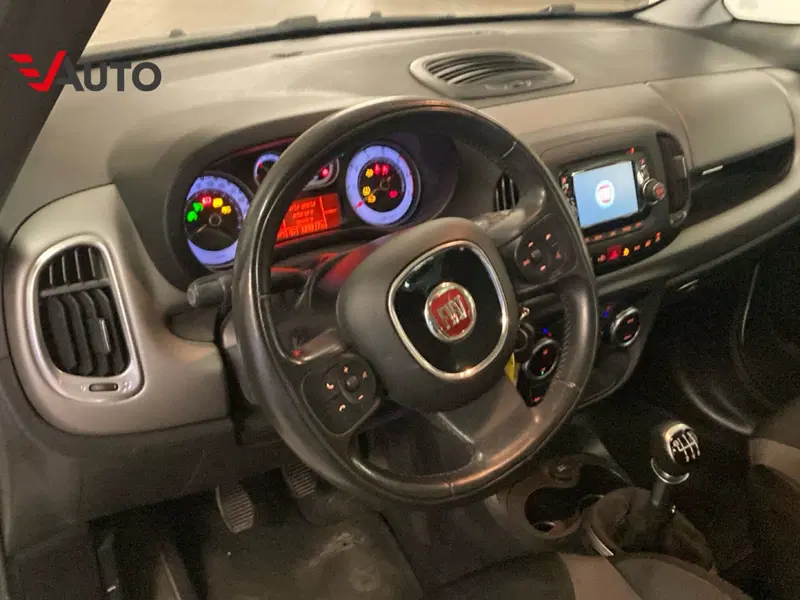 Fiat 500L usata a Torino (11)