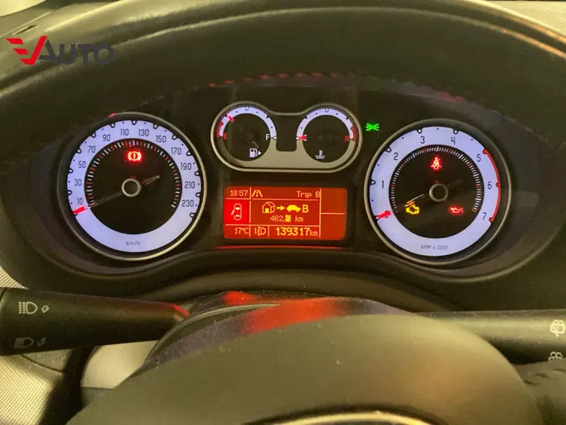 Fiat 500L usata a Torino (13)
