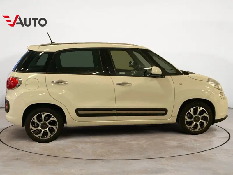 Fiat 500L usata a Torino (7)