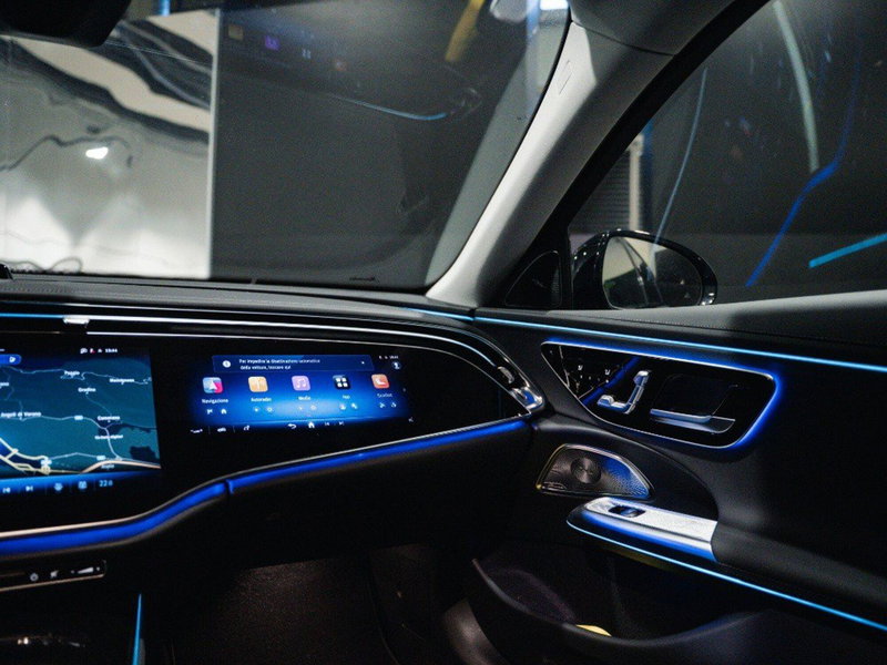 Mercedes-Benz Classe E Station Wagon nuova a Macerata (19)