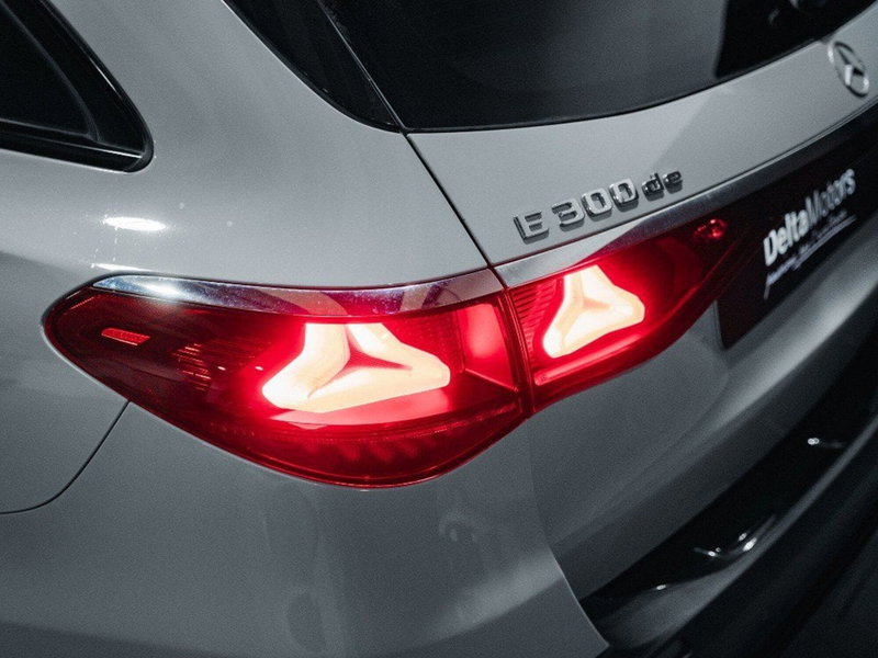 Mercedes-Benz Classe E Station Wagon nuova a Macerata (9)