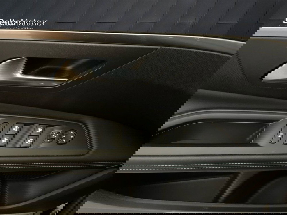 Peugeot 3008 usata a Macerata (17)