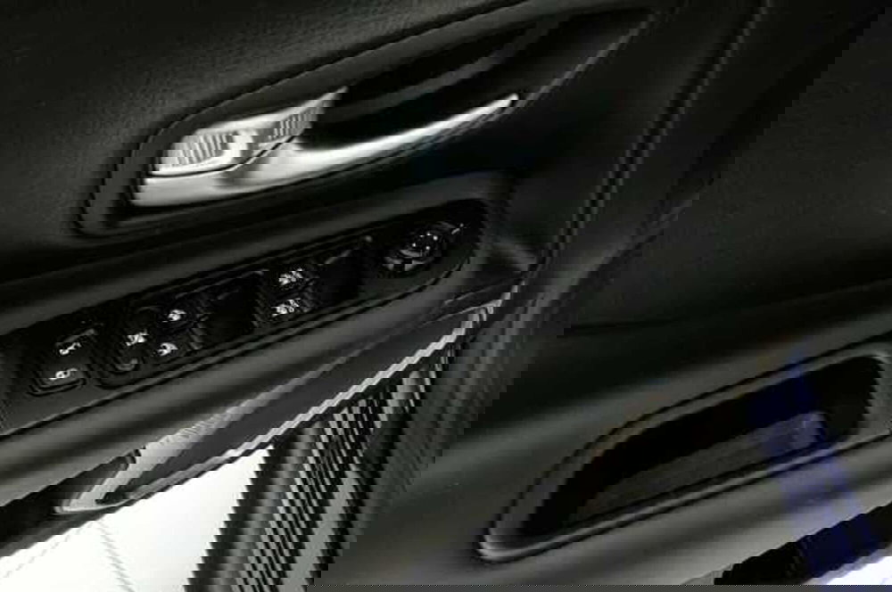 Jeep Renegade usata a Mantova (9)