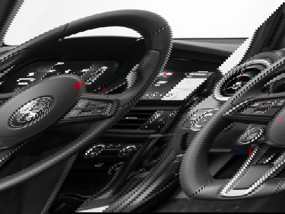 Alfa Romeo Giulia nuova a Prato (5)