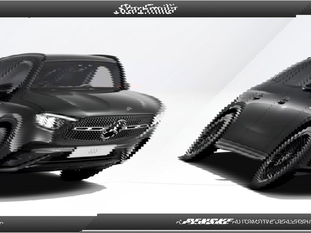 Mercedes-Benz GLC SUV nuova a Ferrara
