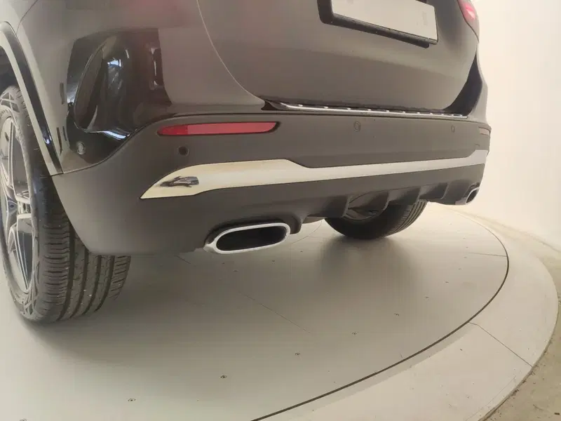 Mercedes-Benz GLA SUV usata a Avellino (12)