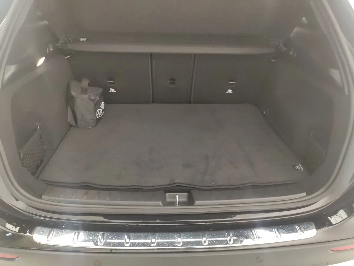 Mercedes-Benz GLA SUV usata a Avellino (14)