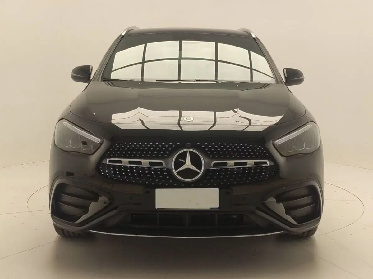 Mercedes-Benz GLA SUV usata a Avellino (2)