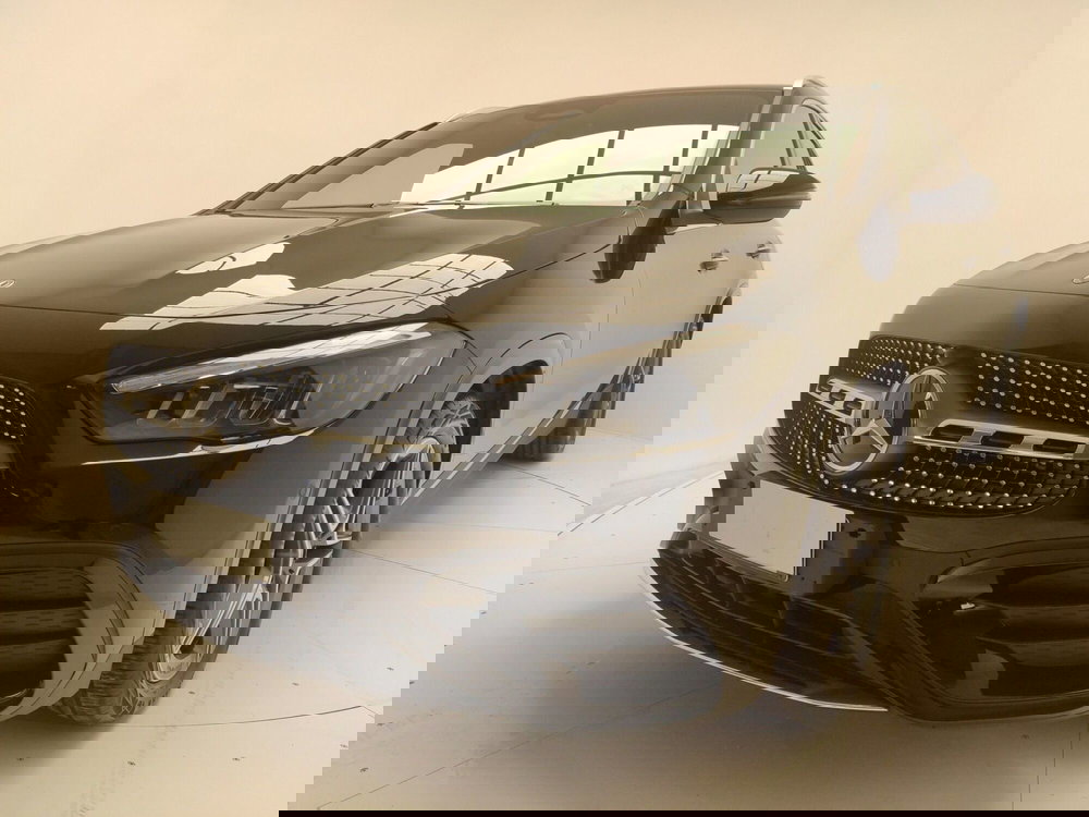 Mercedes-Benz GLA SUV usata a Avellino (8)