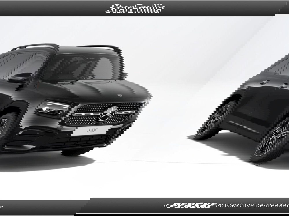 Mercedes-Benz GLB nuova a Bologna