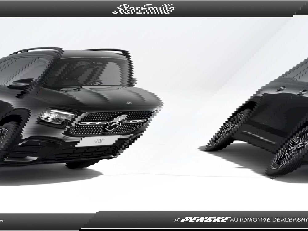 Mercedes-Benz GLB nuova a Bologna