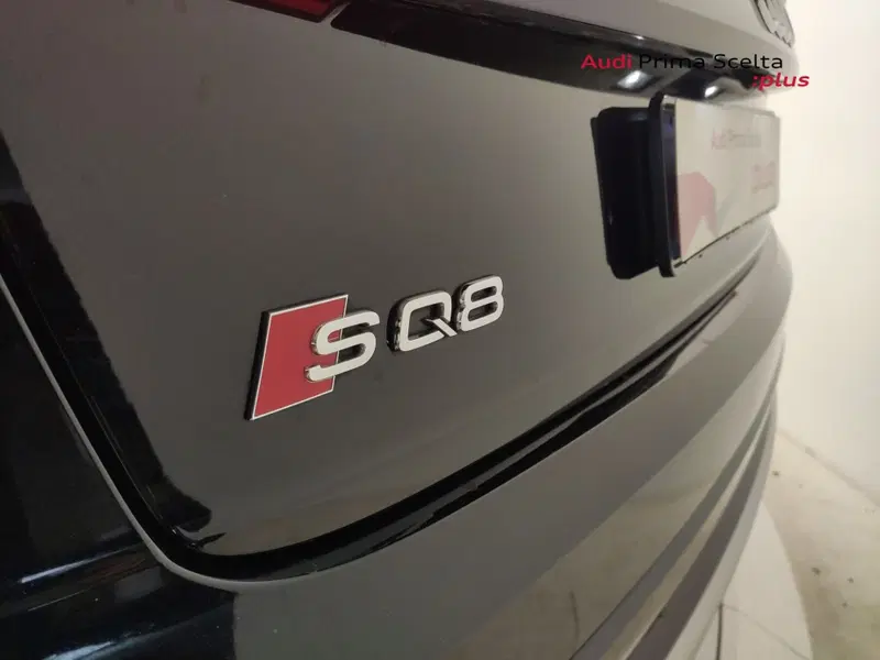 Audi SQ8 usata a Avellino (15)
