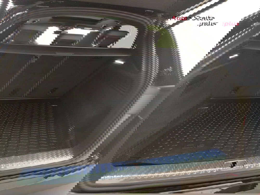 Audi SQ8 usata a Avellino (16)