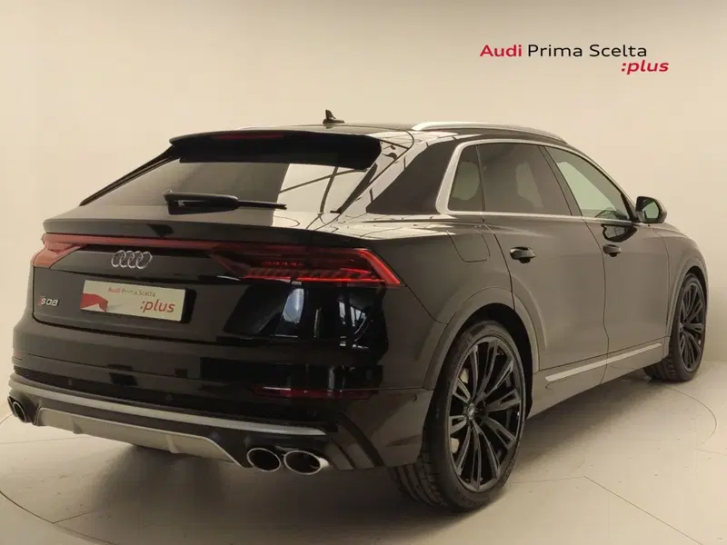 Audi SQ8 usata a Avellino (7)