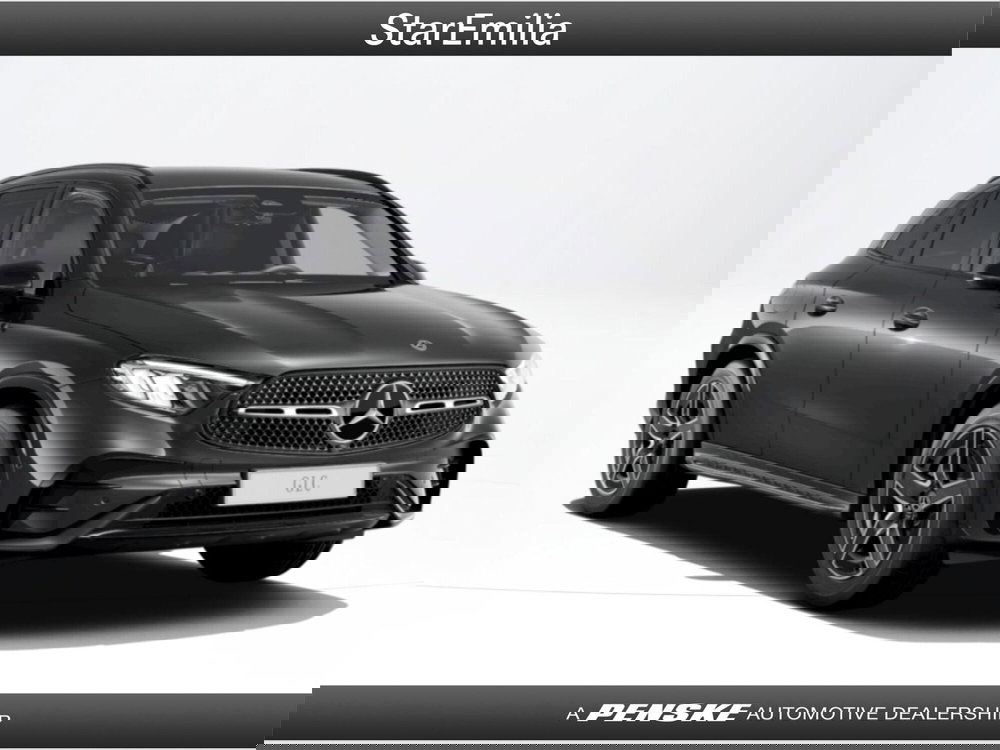 Mercedes-Benz GLC SUV nuova a Bologna