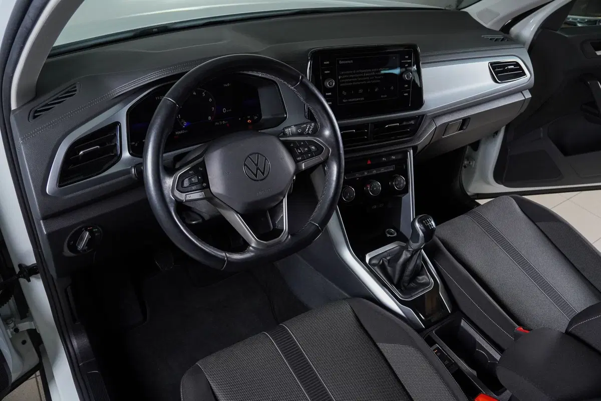 Volkswagen T-Roc usata a Perugia (15)