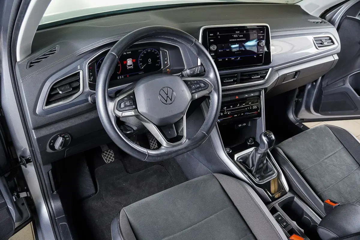 Volkswagen T-Roc usata a Perugia (15)