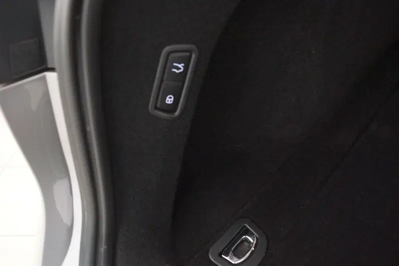 Maserati Levante usata a Torino (11)