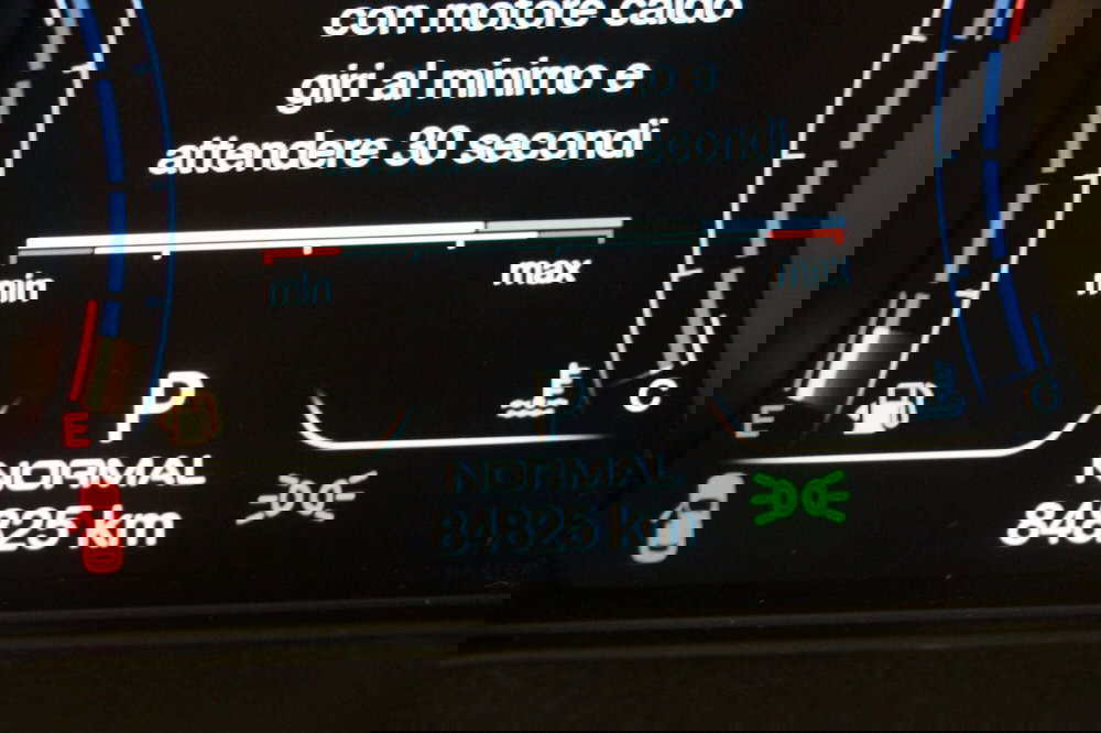 Maserati Levante usata a Torino (17)