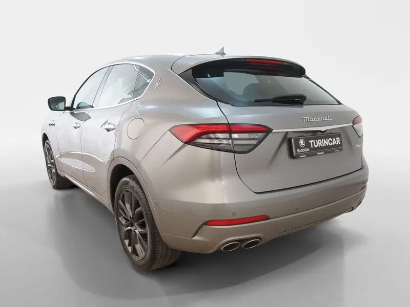 Maserati Levante usata a Torino (5)