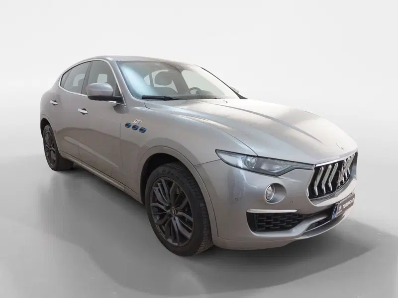 Maserati Levante usata a Torino (8)