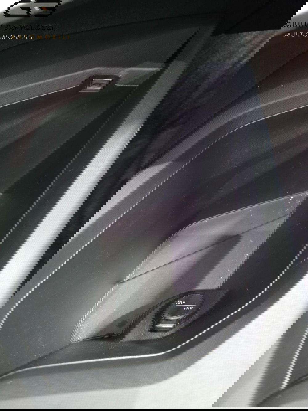 Peugeot 3008 usata a Prato (15)