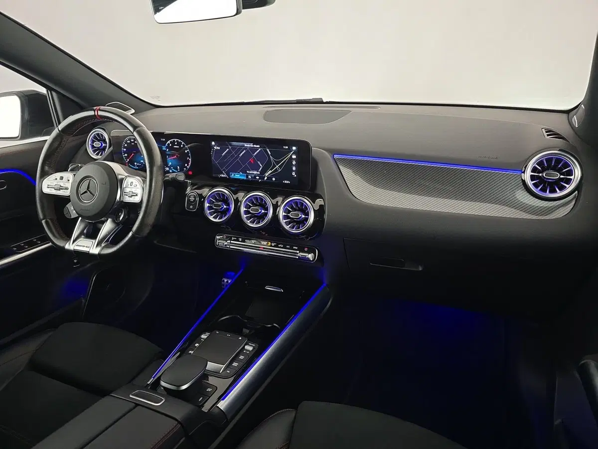 Mercedes-Benz GLA SUV usata a Alessandria (12)