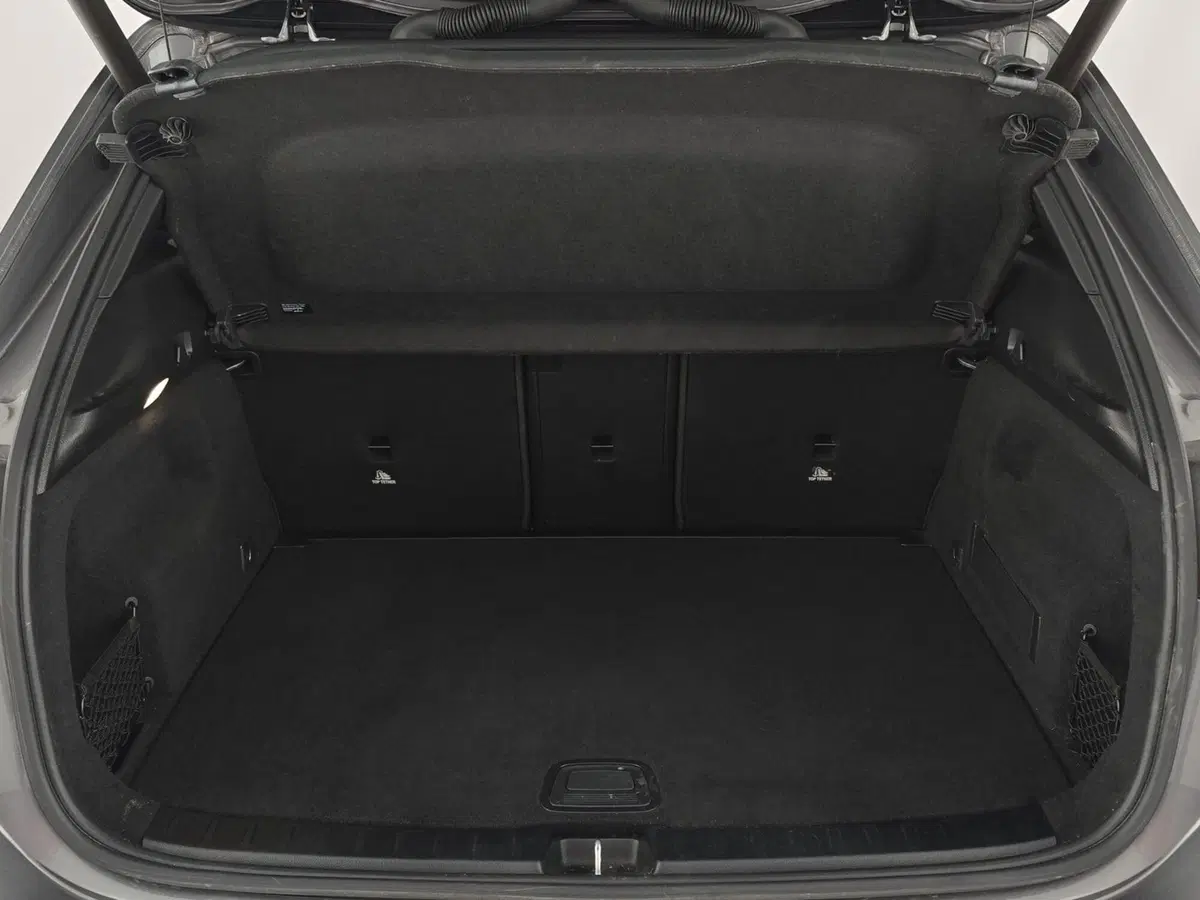Mercedes-Benz GLA SUV usata a Alessandria (8)