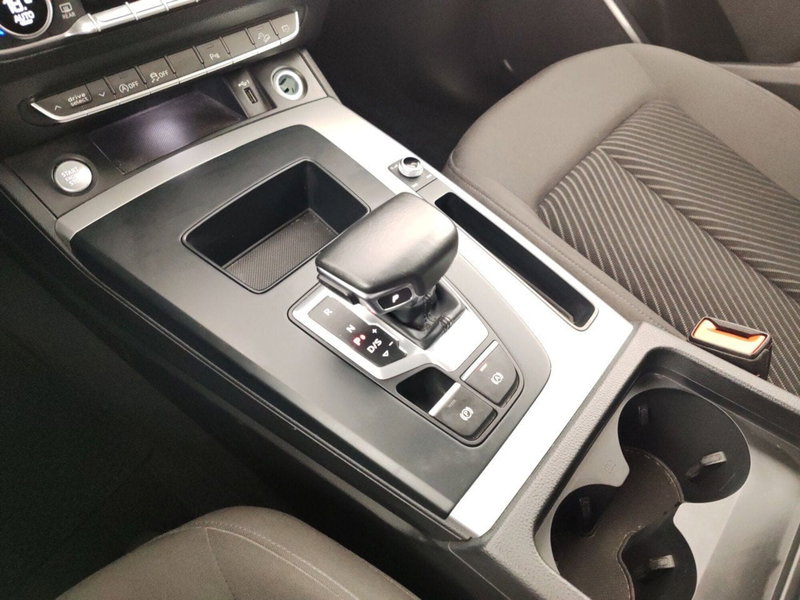 Audi Q5 Sportback usata a Massa-Carrara (12)