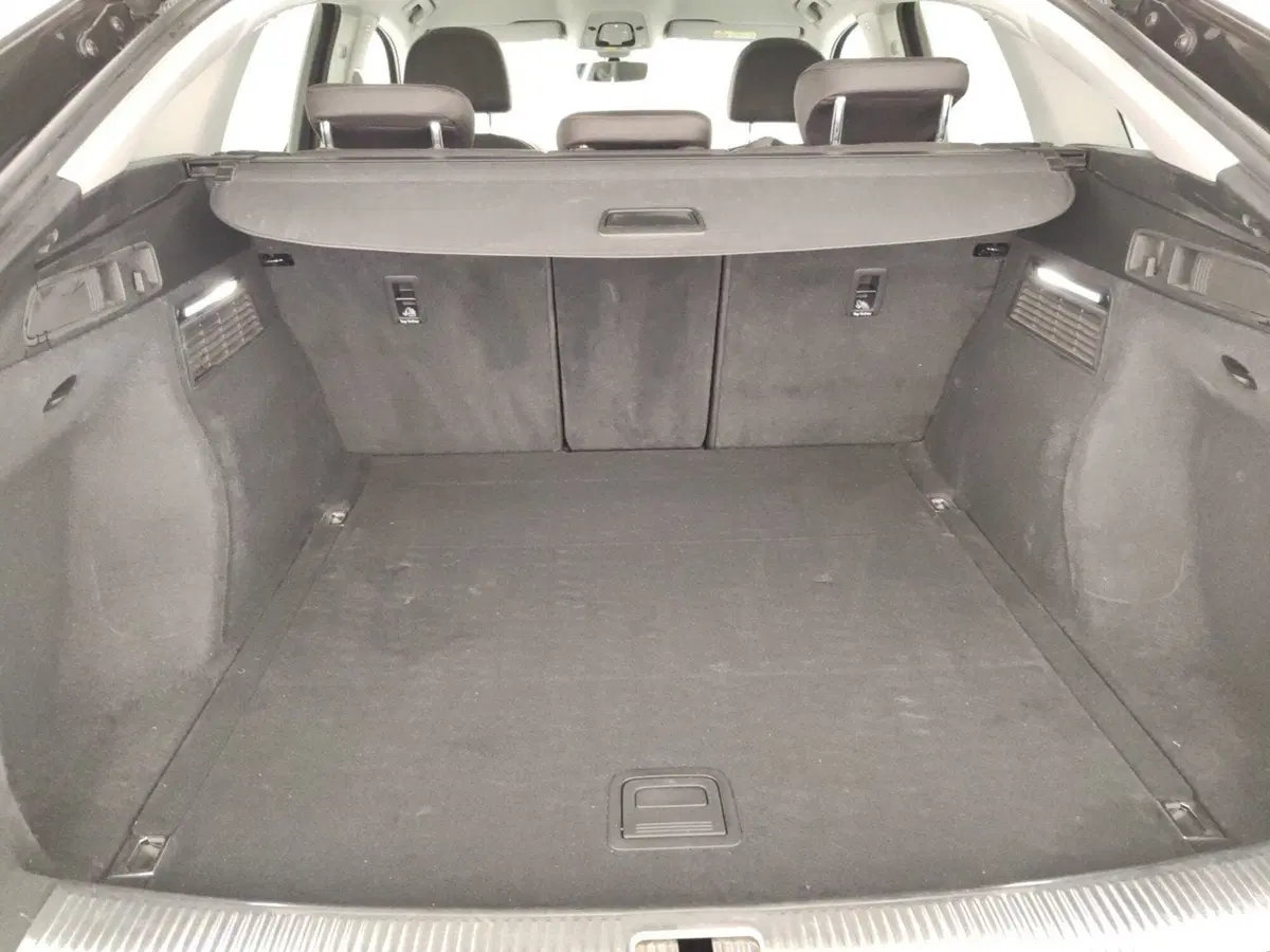 Audi Q5 Sportback usata a Massa-Carrara (16)