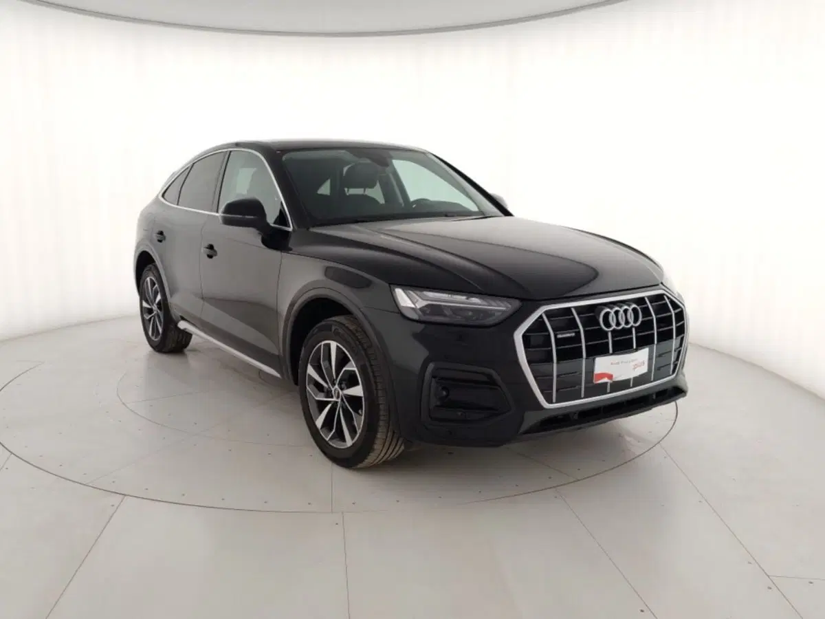 Audi Q5 Sportback usata a Massa-Carrara (4)