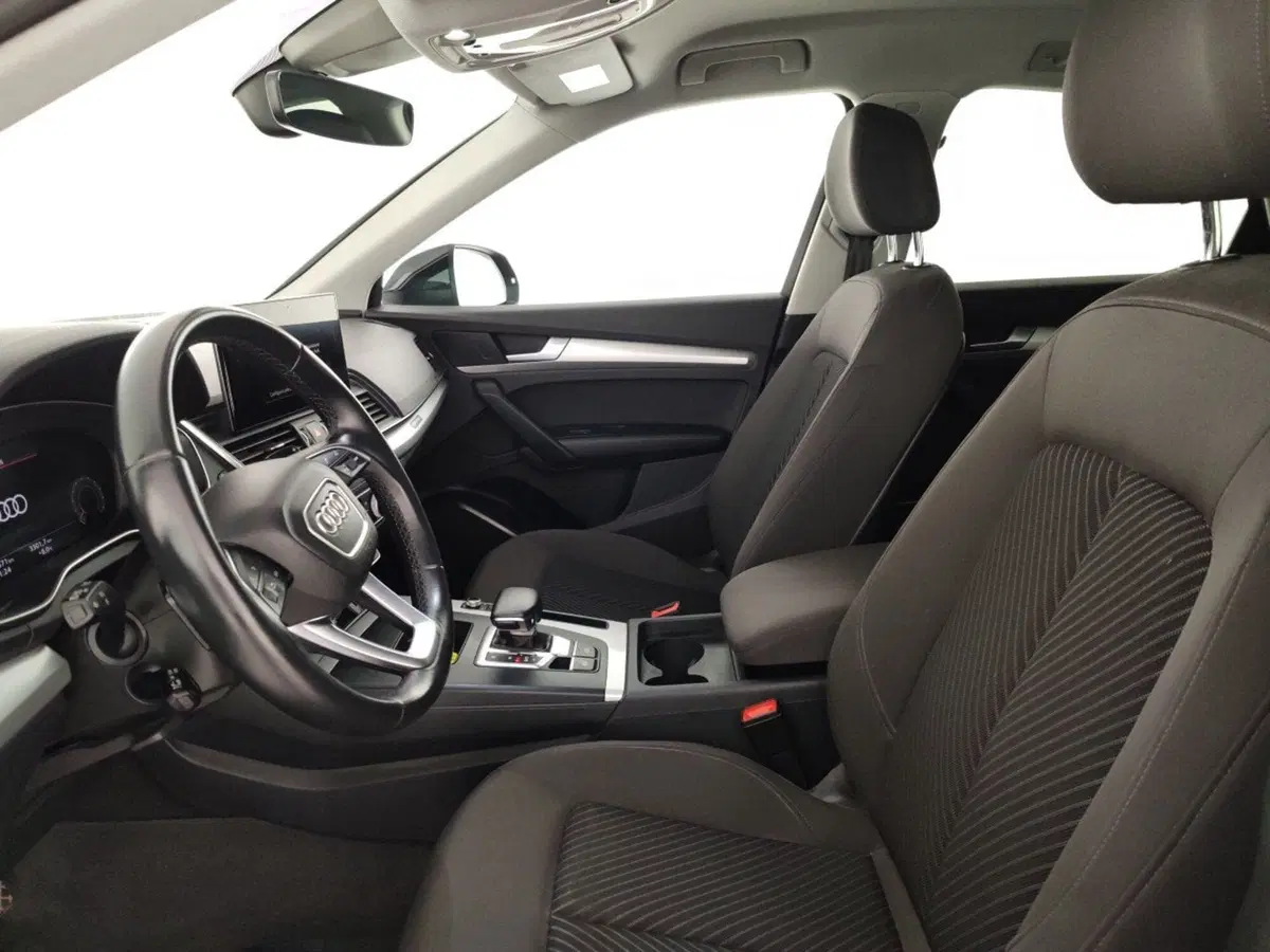 Audi Q5 Sportback usata a Massa-Carrara (7)