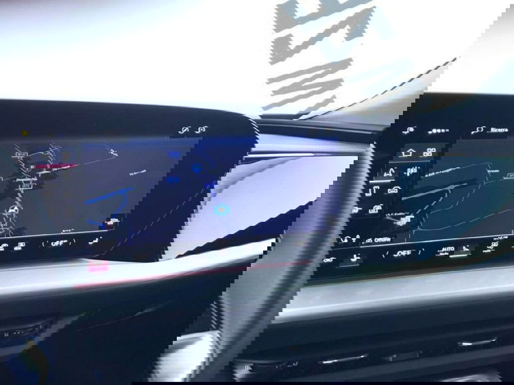 Audi Q5 Sportback nuova a Perugia (13)