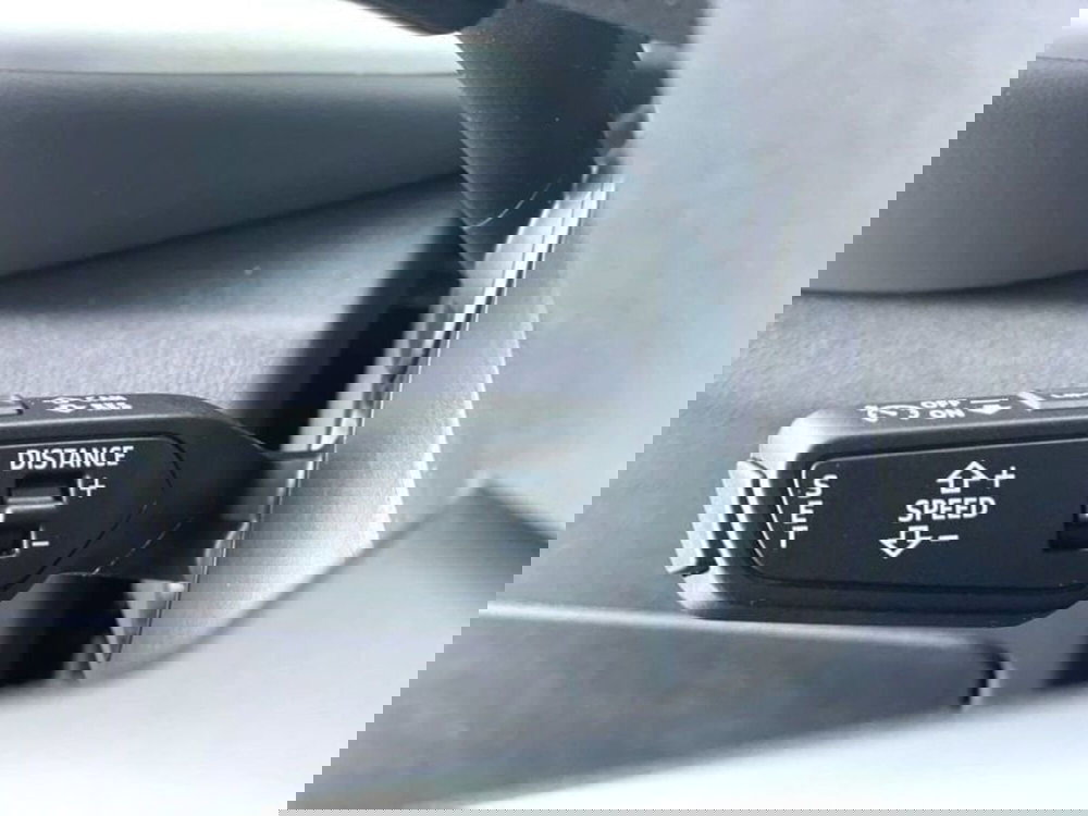 Audi Q5 Sportback nuova a Perugia (16)