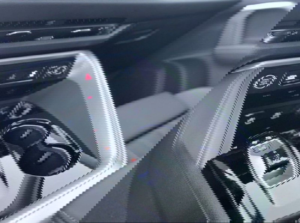 Audi Q5 Sportback nuova a Perugia (18)