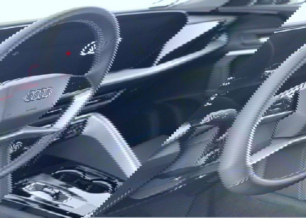 Audi Q5 Sportback nuova a Perugia (19)