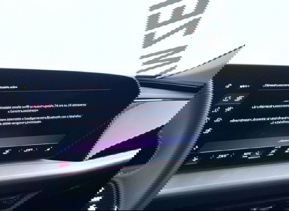 Audi Q5 Sportback nuova a Perugia (9)