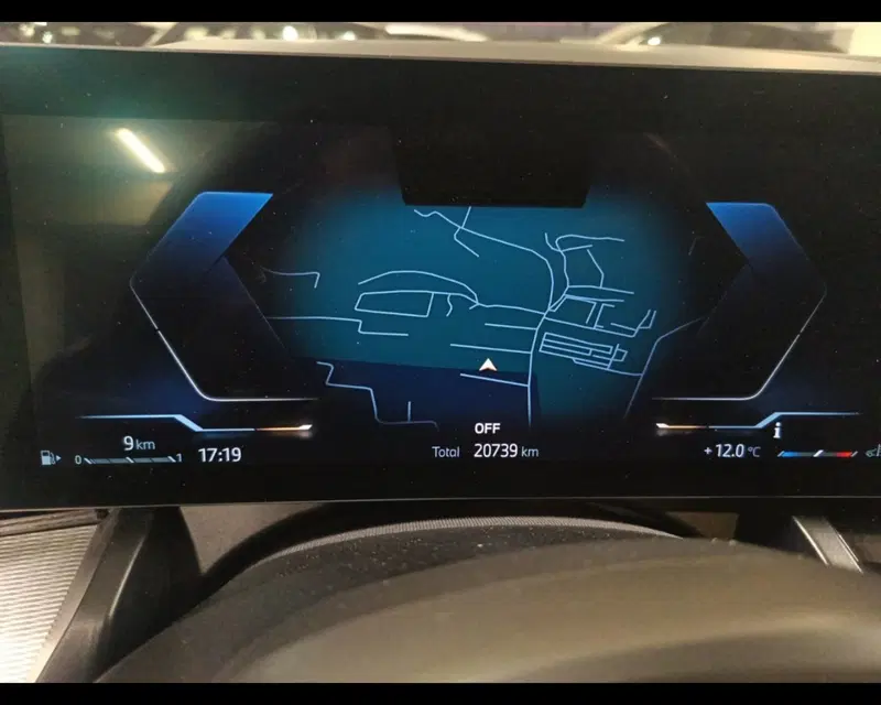 BMW Serie 5 Touring usata a Napoli (10)