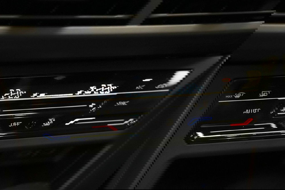 Volkswagen Taigo usata a Varese (18)