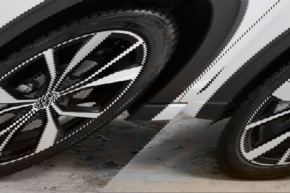 Volkswagen Taigo usata a Varese (7)