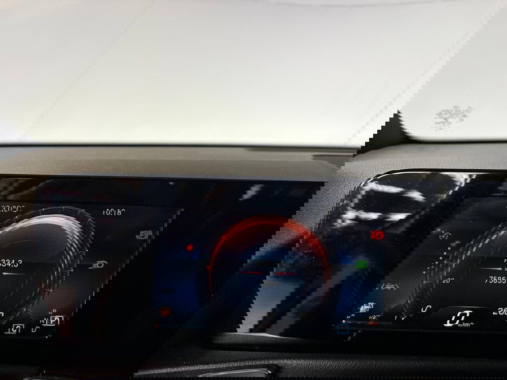 Mercedes-Benz GLB usata a Monza e Brianza (8)