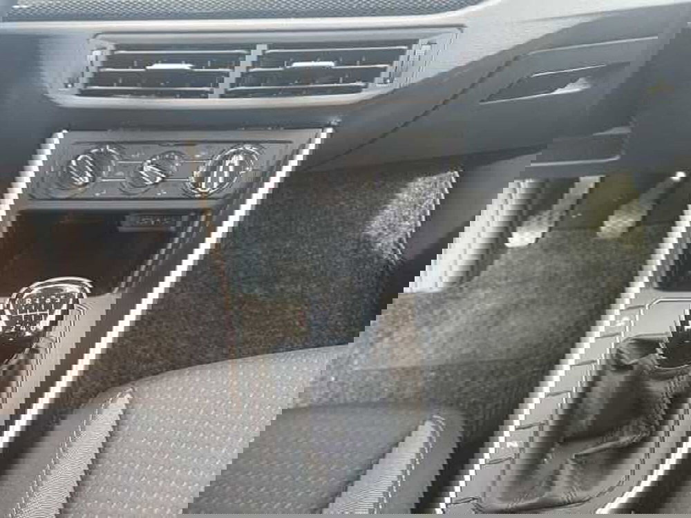 Volkswagen Taigo usata a Venezia (14)