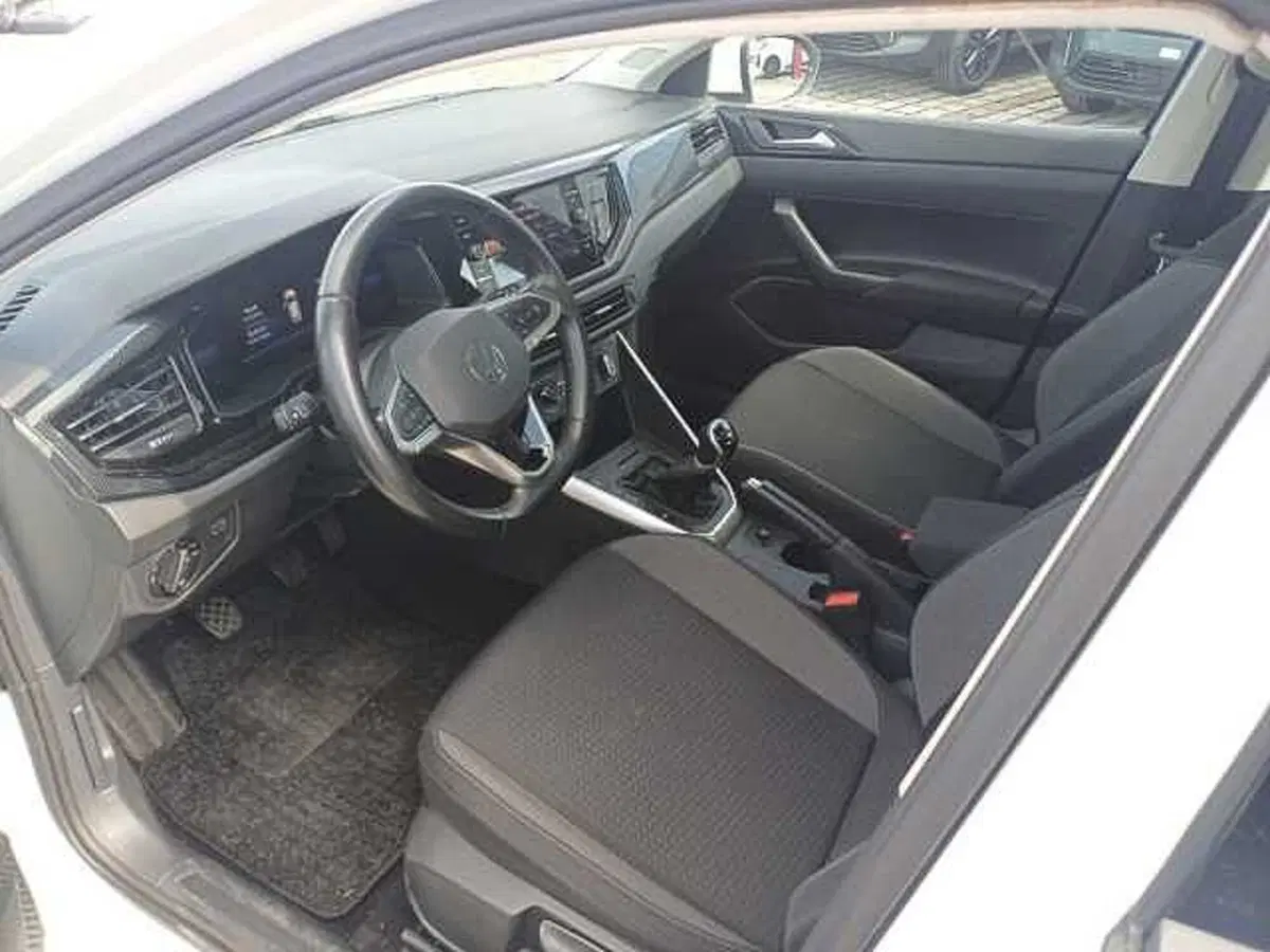 Volkswagen Taigo usata a Venezia (19)
